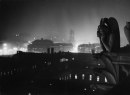  Veduta notturna su Parigi da Notre-Dame, 1933-1934 © Estate Brassaï