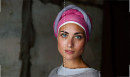 Composizione con le foto di Steve McCurry