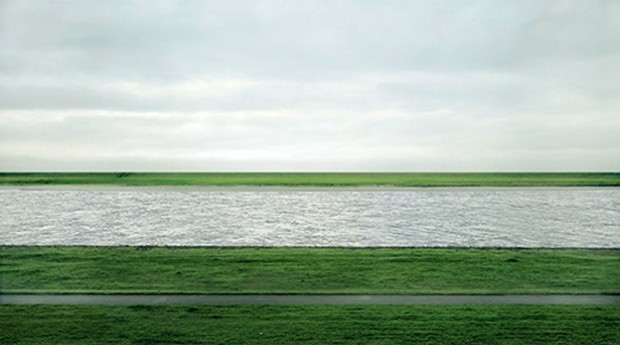 Rhein II - Andreas Gursky (1999)
