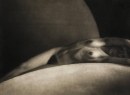 František Drtikol, Kreissegment [Bogen], 1928, Pigmentdruck, 21,3 x 28,7 cm, Foto Christian P. Schmieder, München © František Drtikol - heirs, 2014