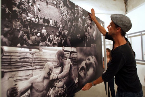 Visa pour l'image, foto by RAYMOND ROIG/AFP/Getty Images.Tutti i diritti riservati.